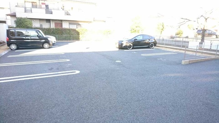 駐車場　空き要確認