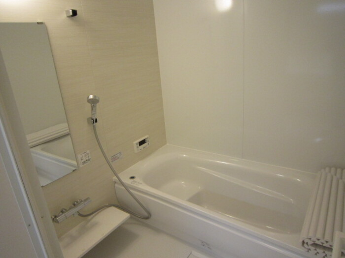 バス・シャワールーム　きれいなお風呂です