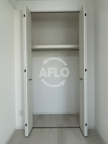 収納　アーバンパーク新大阪　クローゼット