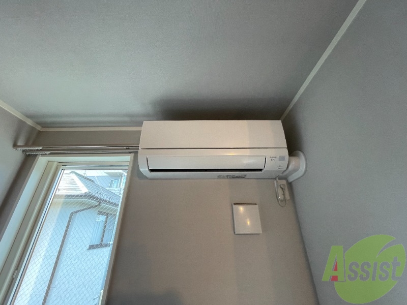 その他設備　こちらはリビングにあるエアコン、室温管理はお任せですね