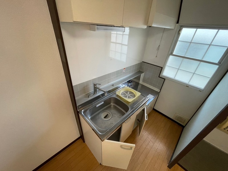 キッチン　※別部屋参考写真※