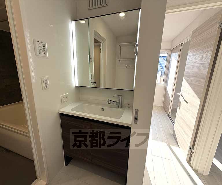 洗面設備　独立洗面台