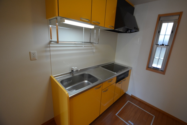 キッチン　IH3口ガスコンロのシステムキッチンです☆