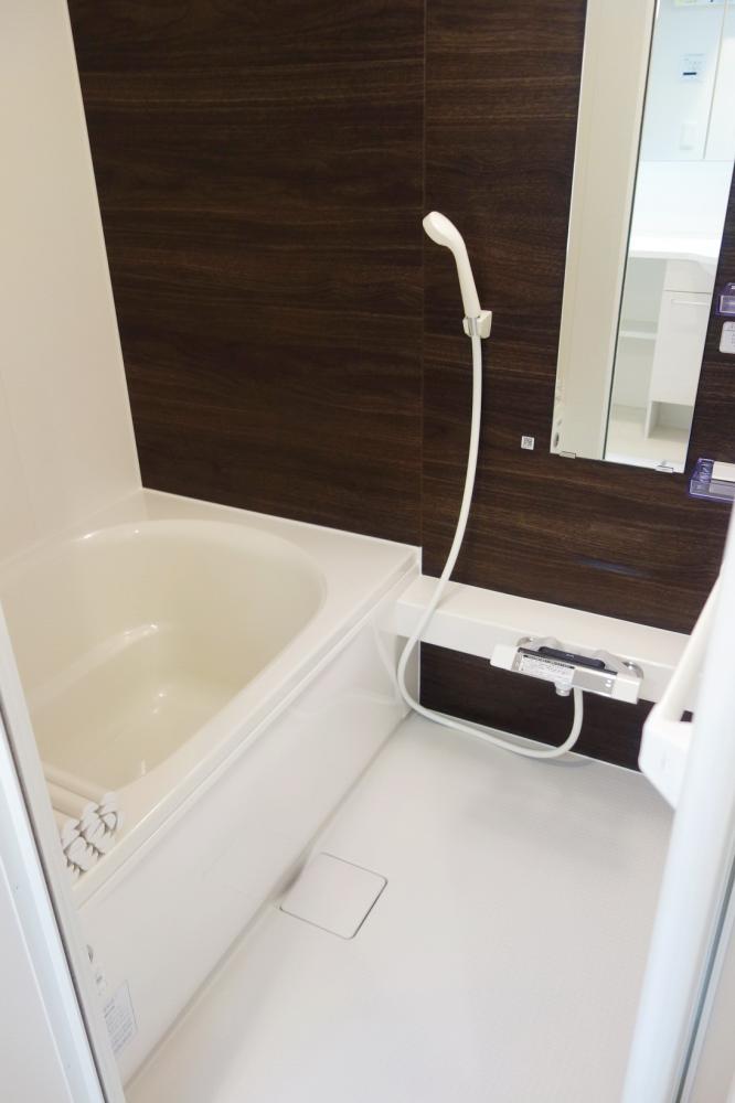 バス・シャワールーム　同施工イメージ画像