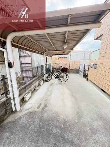 ロビー　落ち着いたロビーです