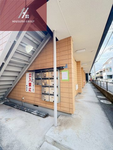 エントランス　清潔なエントランスです