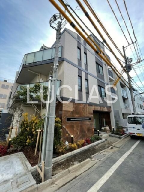 建物外観　『想いの先を照らし出す。』信頼が必要だからこそ、ルクラスへお