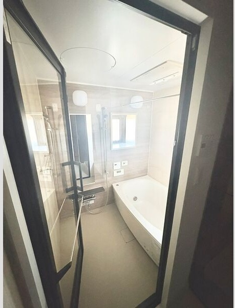 バス・シャワールーム　★☆他社掲載も内見や契約可能！相見積もり大歓迎☆★