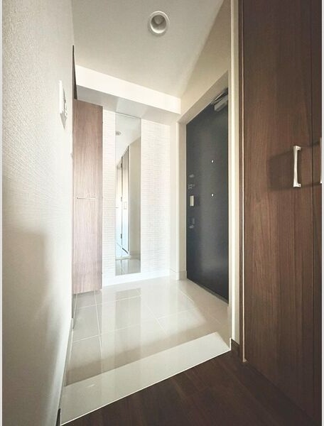 玄関　初期費用分割可★ご希望の場所まで無料送迎サービス付♪