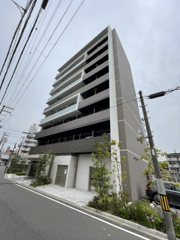 建物外観　高級感のあるシンプルな外観です。