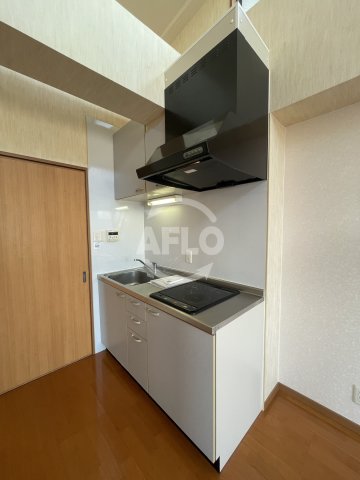 キッチン　K・H・E　キッチン