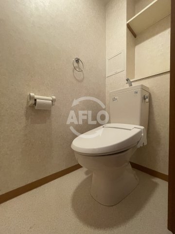 トイレ　K・H・E　トイレ