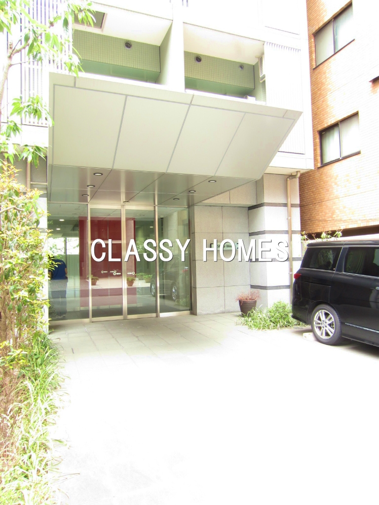 エントランス　2007年竣工　芝ウエスト：エントランス