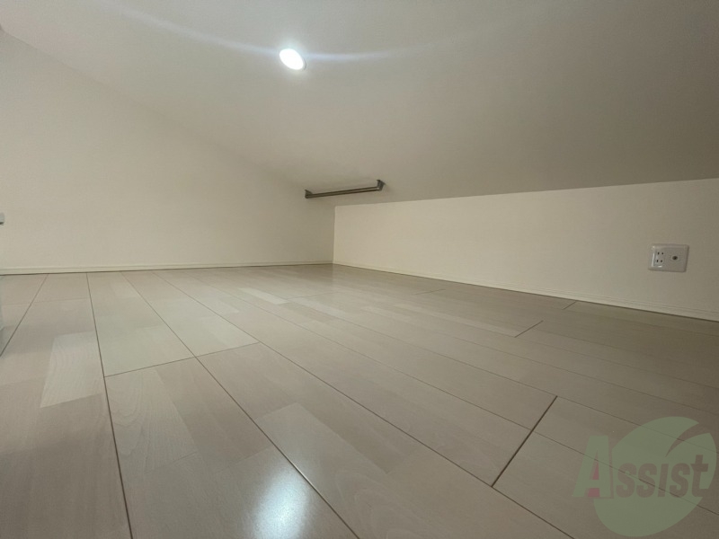 その他部屋・スペース　こちらはロフトになります。用途は色々ですね。