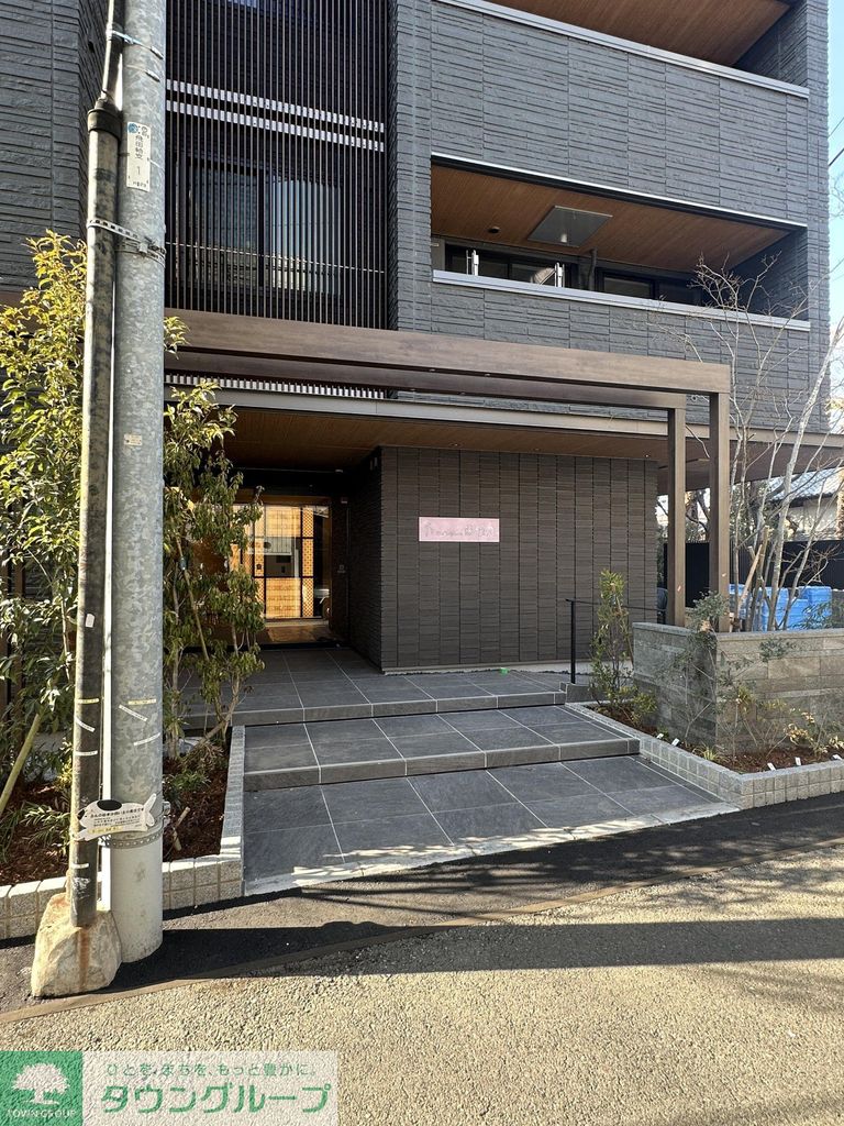 エントランス　エントランス