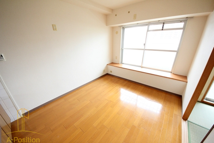 居室・リビング　シティレジデンス福島X