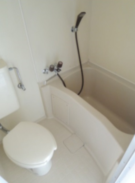 バス・シャワールーム　バス