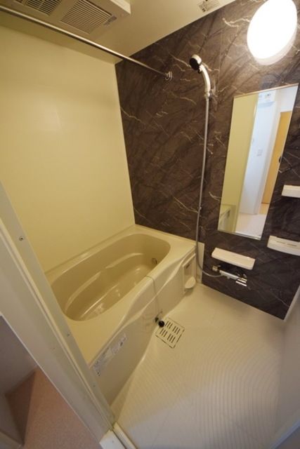 バス・シャワールーム　★★バス★★