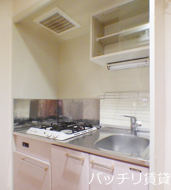 キッチン　※写真は同型タイプの為、現状を優先いたします。