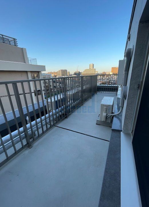 バルコニー　うれしいバルコニー付き！