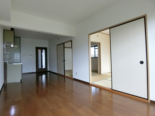 居室・リビング　※参考画像の為、現況優先とします。