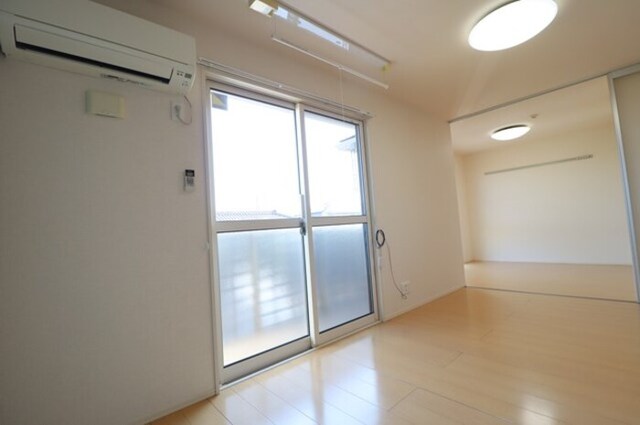 居室・リビング　リビング全景