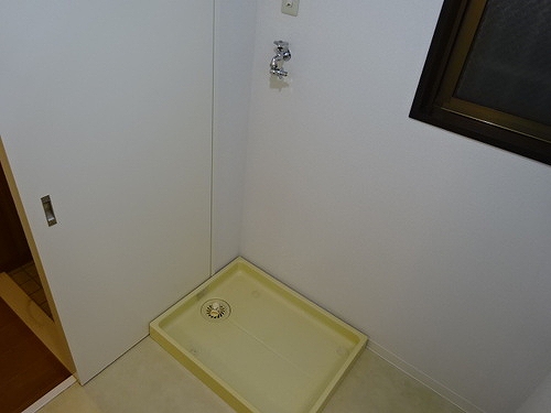 その他設備　室内洗濯機置場　※前回募集時／２０２２年１１月の写真