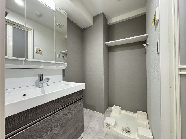 洗面設備　忙しい朝には欠かせない洗面所です