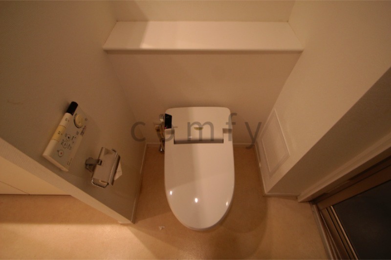 トイレ　ウォシュレット完備