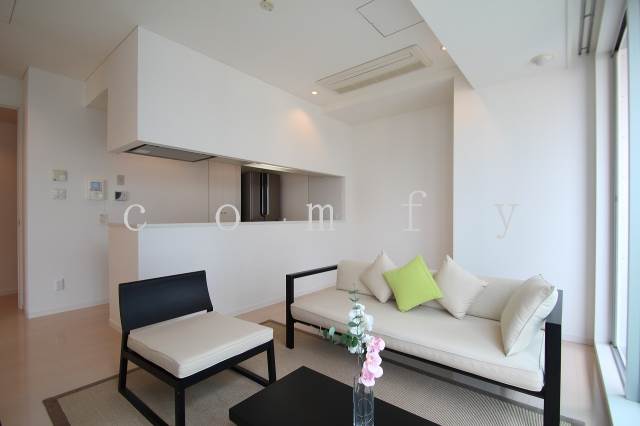 居室・リビング　床暖房付きのリビング