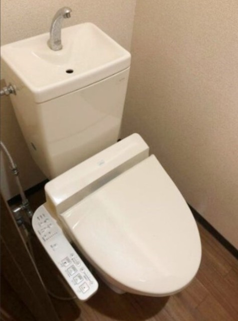 トイレ　別部屋参考写真