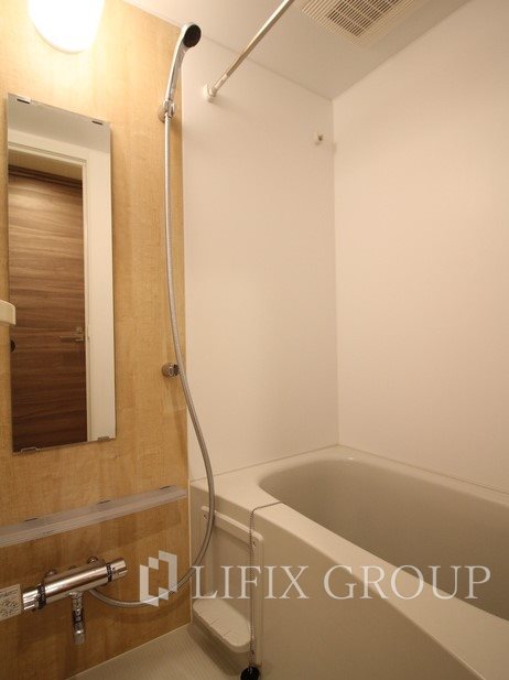 バス・シャワールーム　風呂