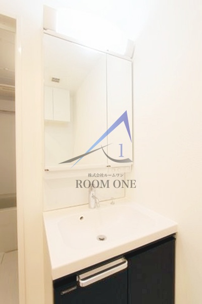 洗面設備　洗面台です。