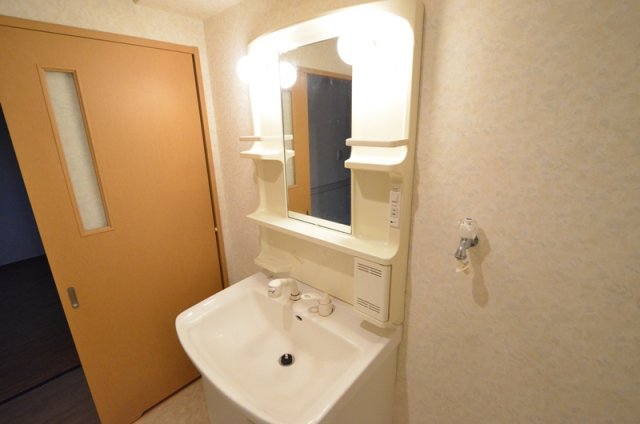 洗面設備　独立洗面化粧台付き☆