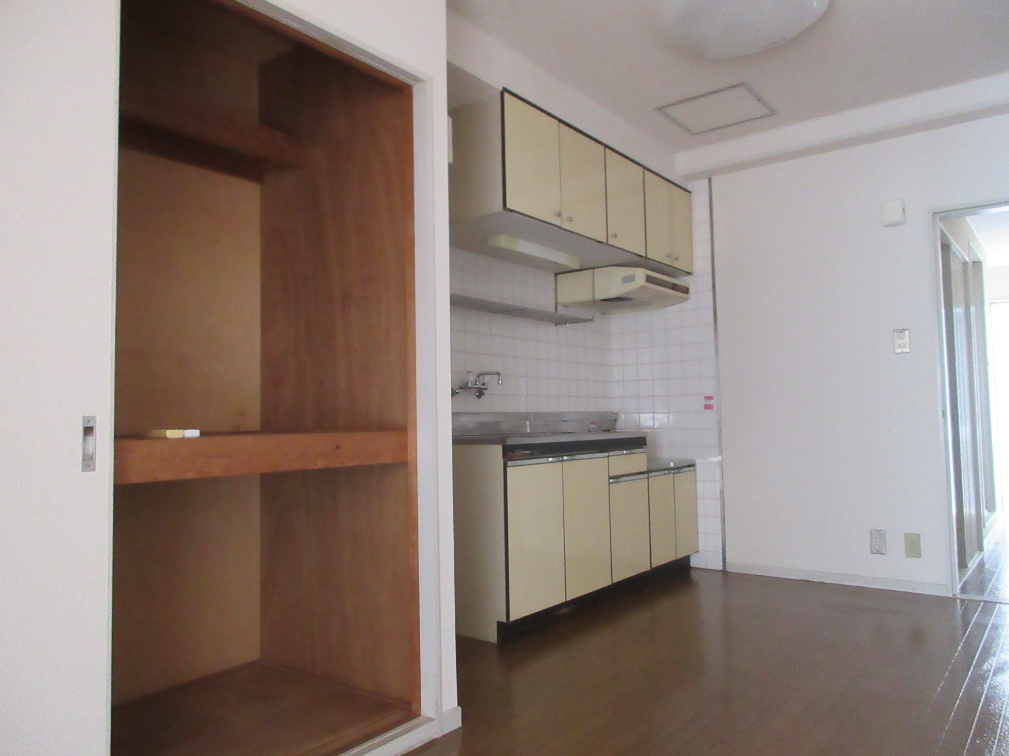 収納　※別の部屋の写真です、現況を優先させて頂きます。
