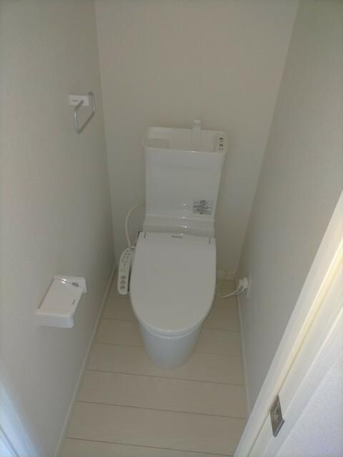 トイレ　ゆったりとした空間のトイレです