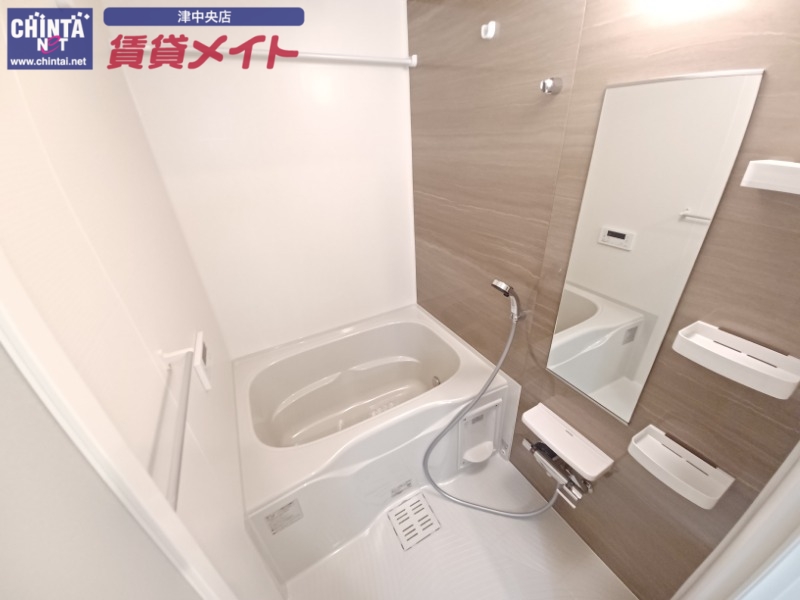 バス・シャワールーム　同型タイプ画像