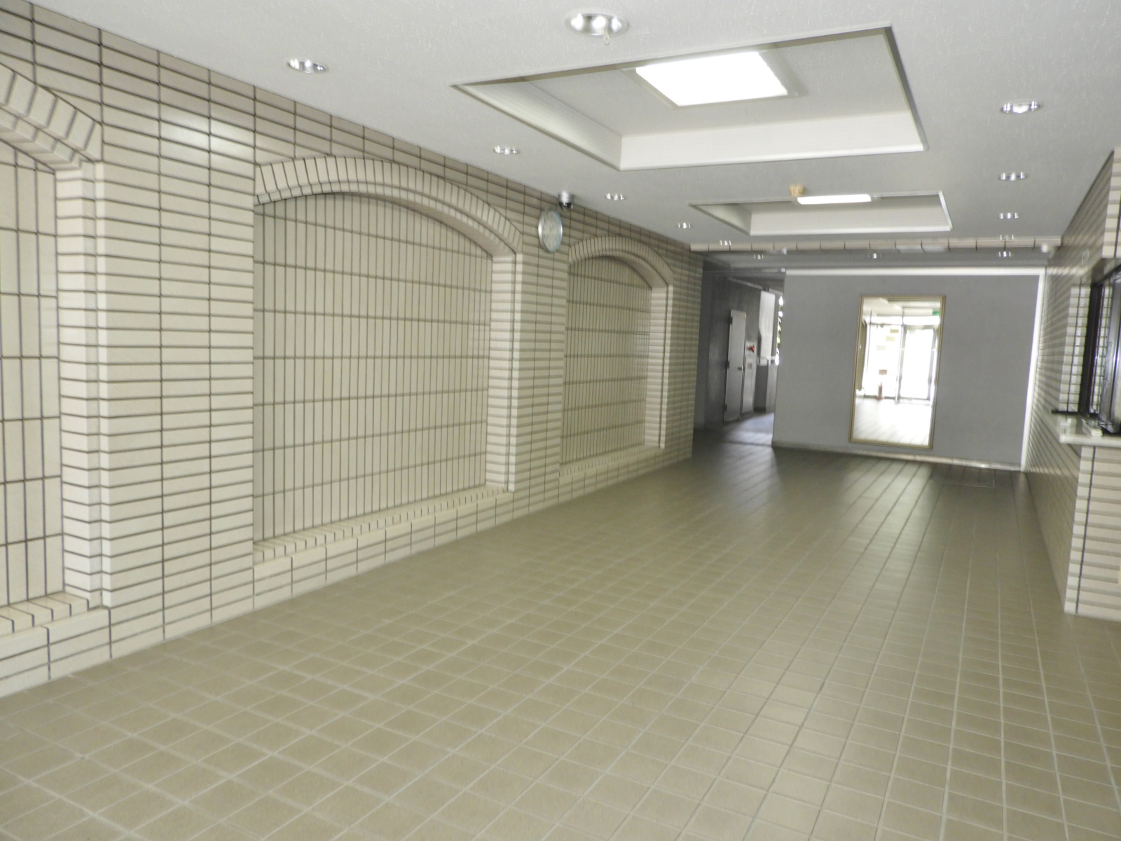 京阪本線 守口市駅 徒歩5分 6階建 築38年の外観写真