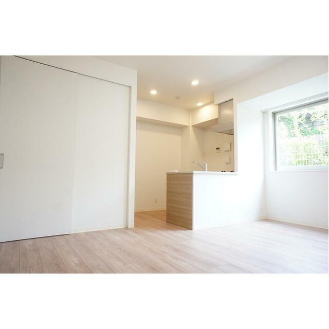 居室・リビング　同タイプ写真転用-現況確認用