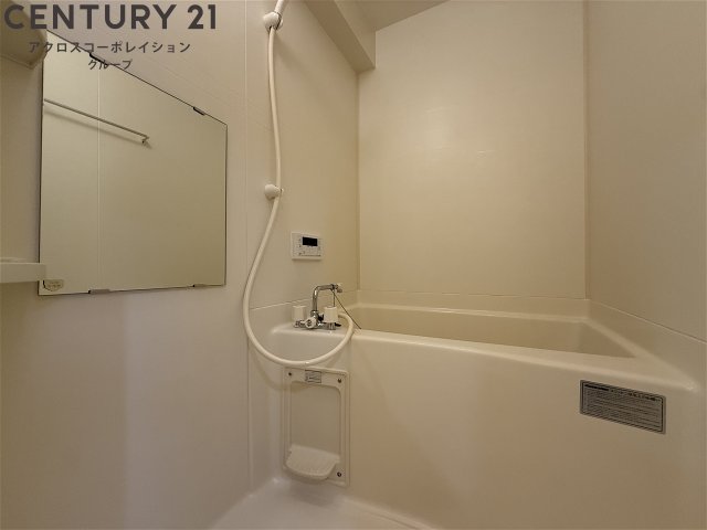 バス・シャワールーム　バストイレセパレートのシンプルな浴室です！