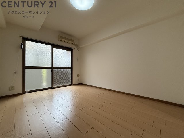 居室・リビング　エアコン付きで初期費用を抑えられます♪