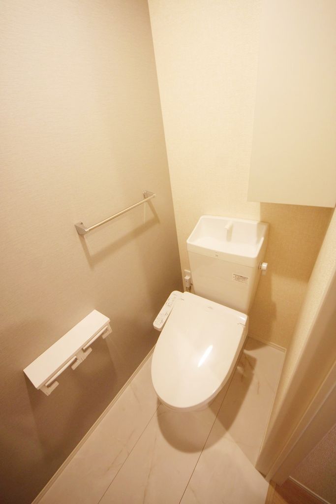 トイレ　他号室参考写真