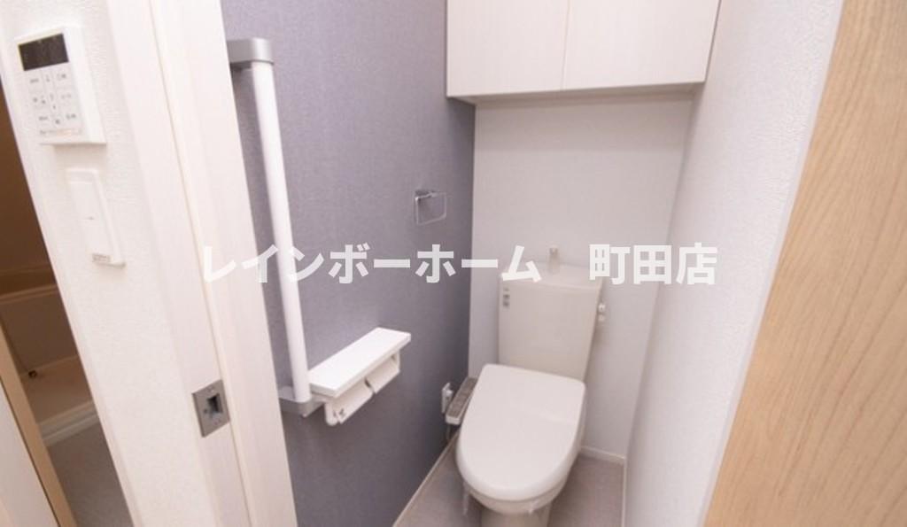 トイレ　※同施工会社参考写真です。