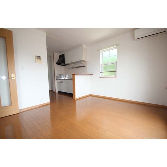 居室・リビング　画像は全て２０１の内観写真