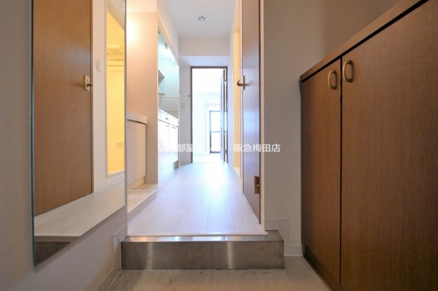 玄関　お部屋探しはラックハウジング♪