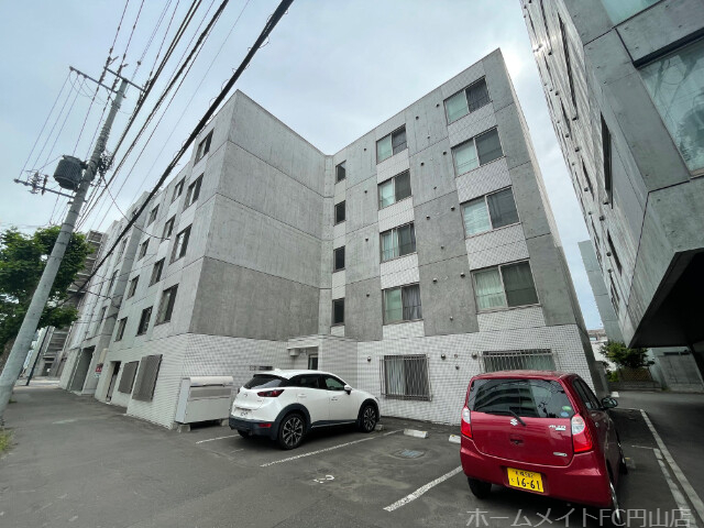 建物外観　外観写真