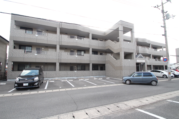 建物外観　Nスタイルホームにお任せ下さい！