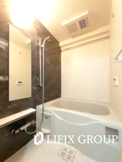 バス・シャワールーム　風呂