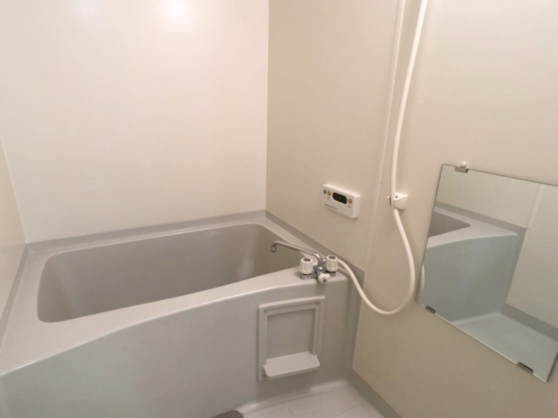 バス・シャワールーム　図面と現状に相違がある場合には現状を優先