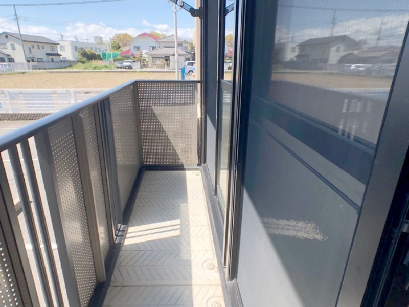 バルコニー　図面と現状に相違がある場合には現状を優先